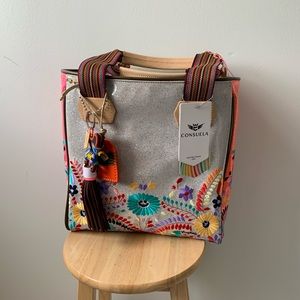 NWT Consuela tote. Great for spring and summer.